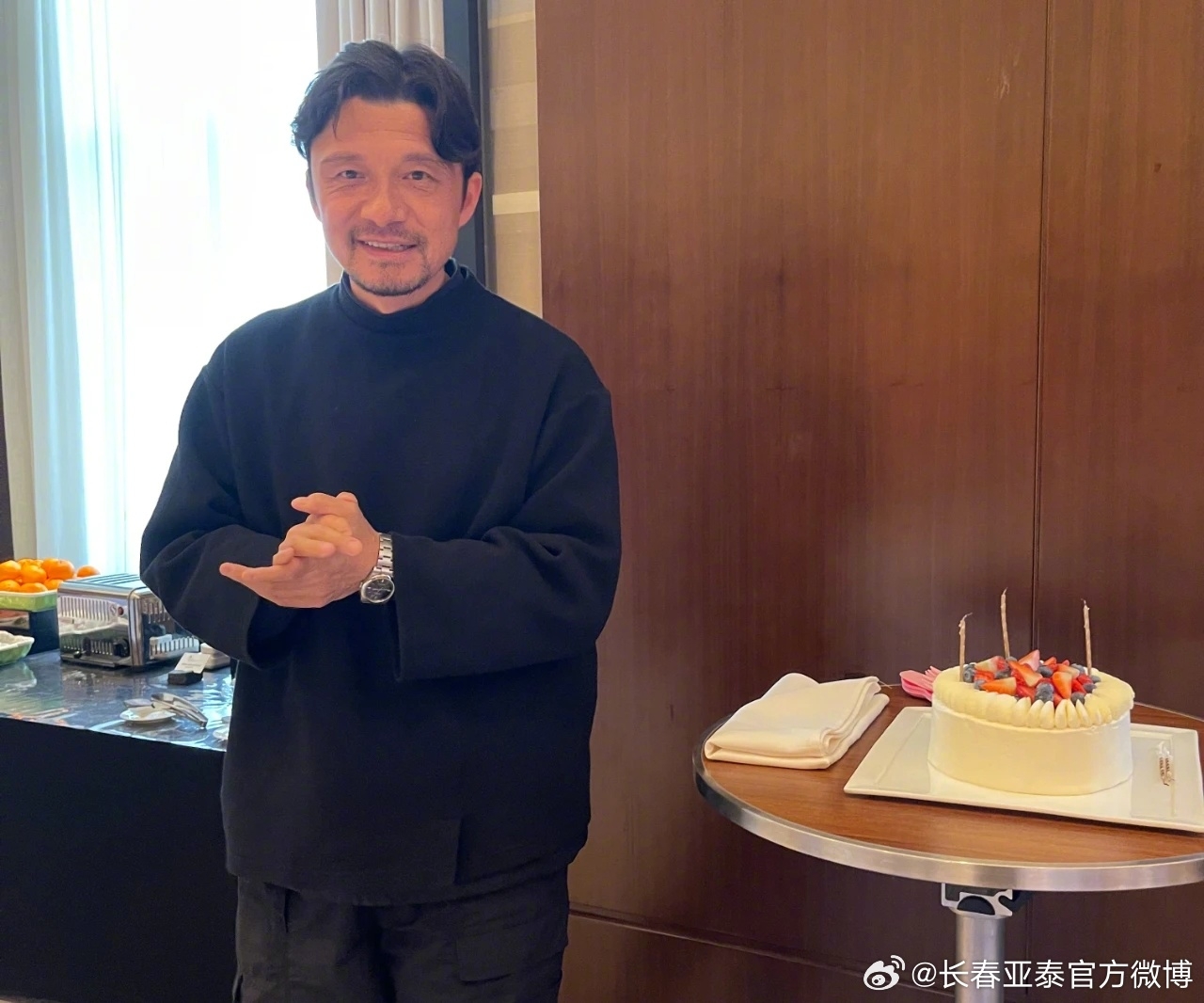  謝指導(dǎo)生日快樂(lè)！