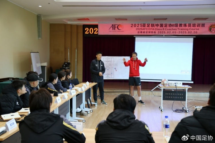  技術(shù)為王，中國足球踏上尋找靈魂之路