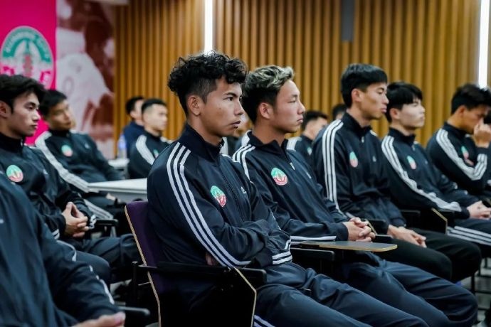 出征中乙！昆明城星足球俱樂部11日舉行新賽季見面會暨出征儀式